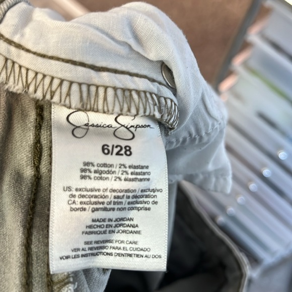 Jessica Simpson green Ankle Cropped Jeans - Picture 5 of 6